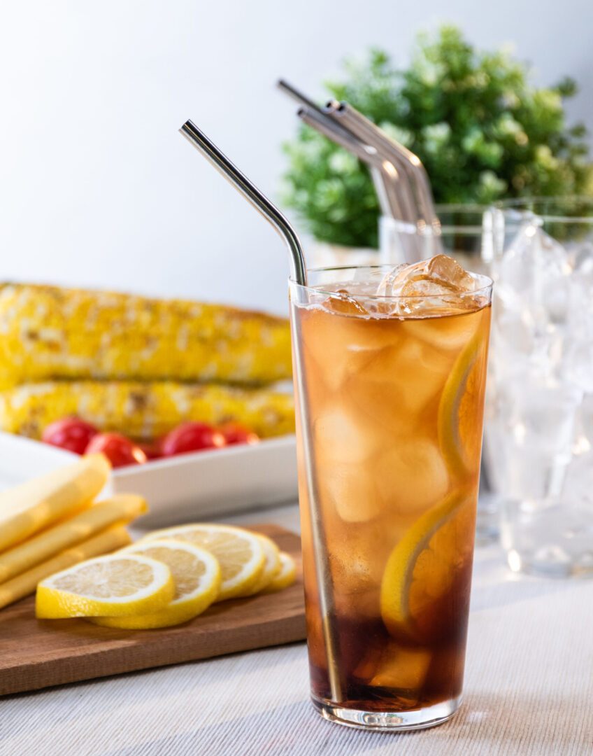 Cocktail Low island, créé avec la vodka citron & lime Noroi Cocktail Low Island, created with Noroi's lemon & lime vodka