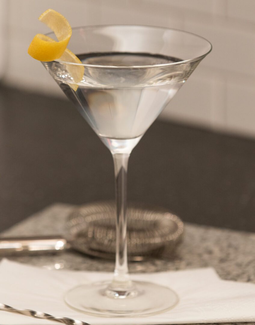 Recette cocktail Cobra royal avec dry gin Noroi