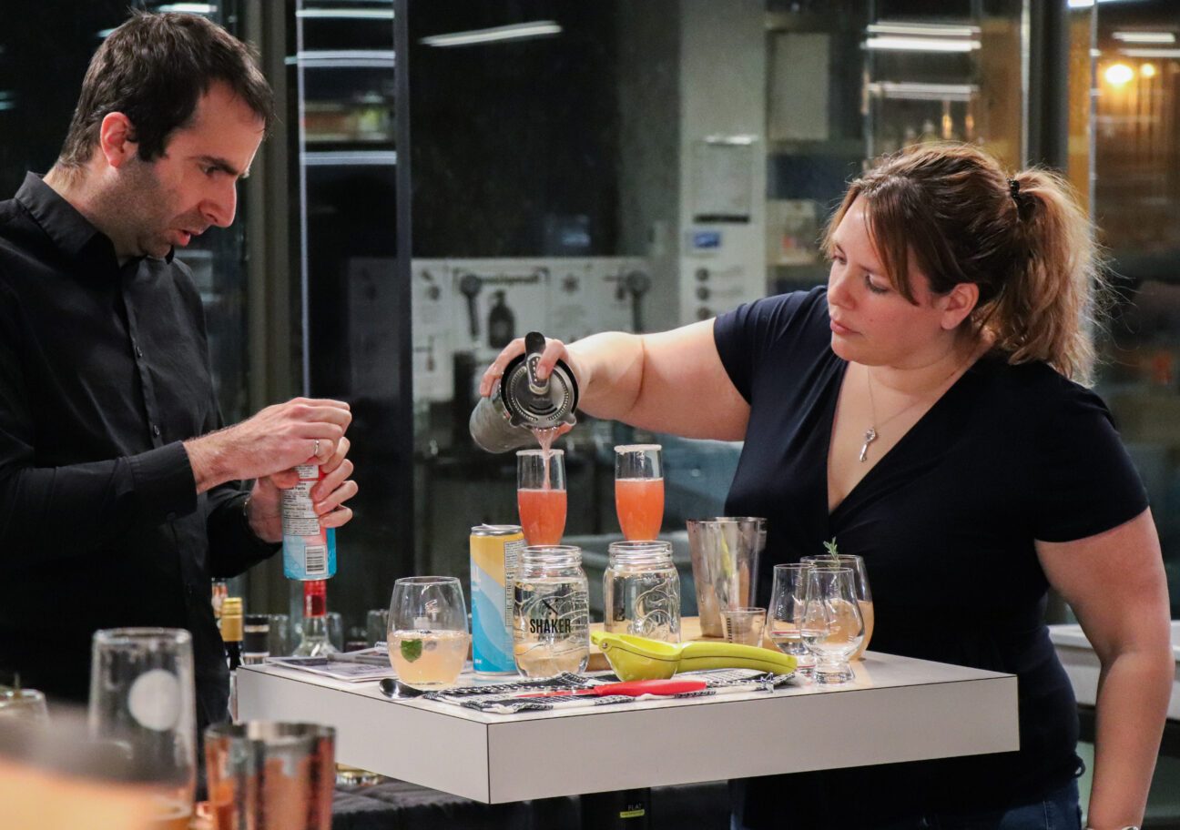 Création de cocktails avec l'équipe Noroi